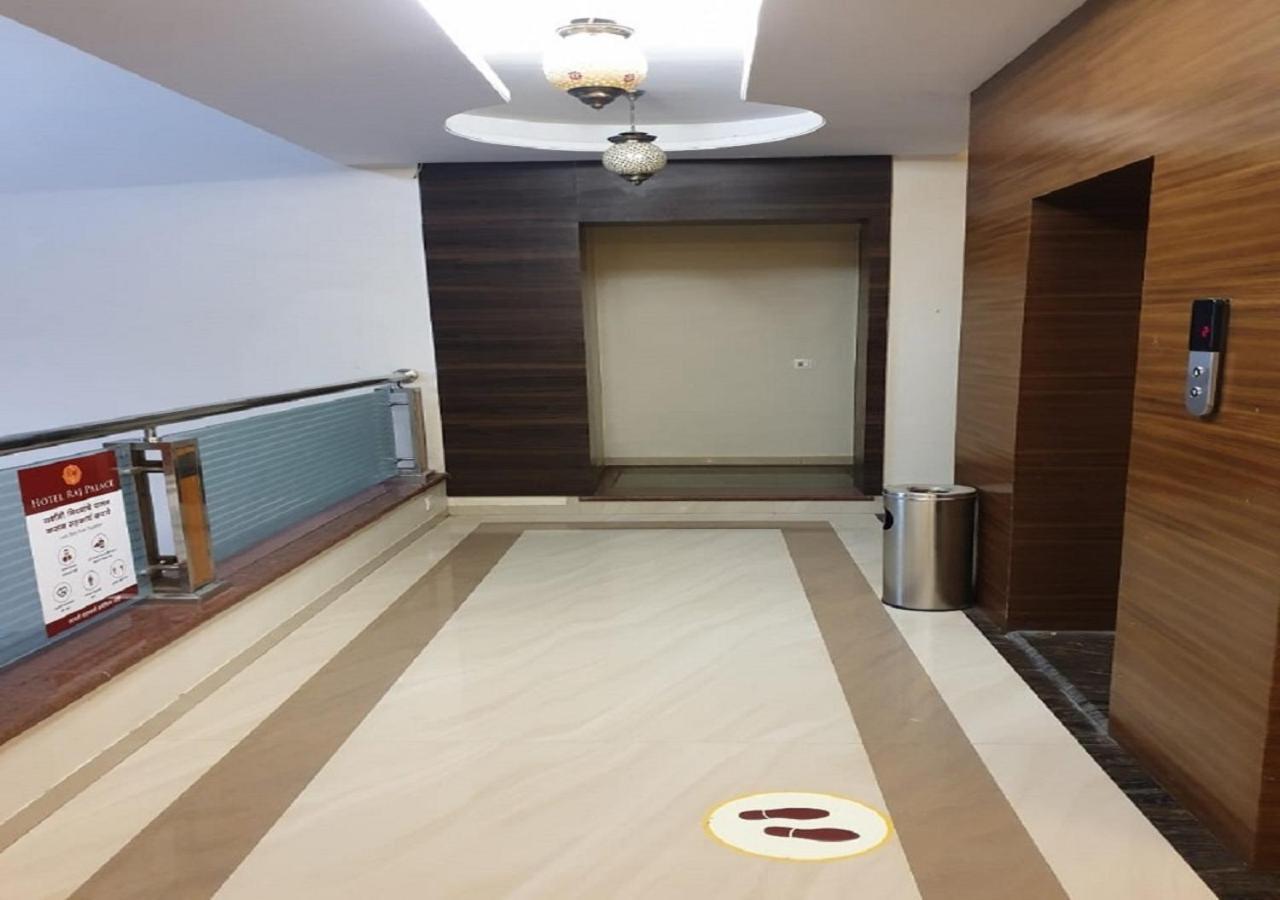 Hotel Raj Palace Ahmednagar Bagian luar foto